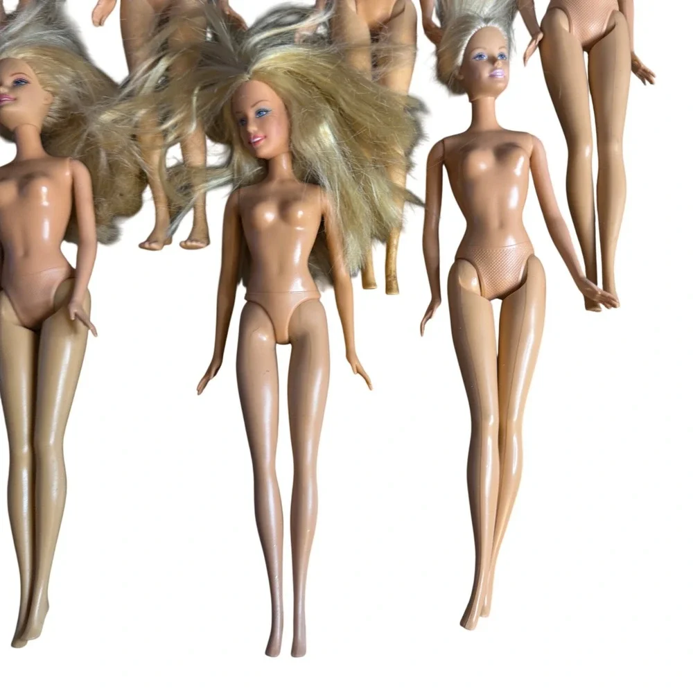Mattel‎ Barbie Doll Lot of 8 Blonde Hair Blue Eyes 1990s 2000s Vintage Toys